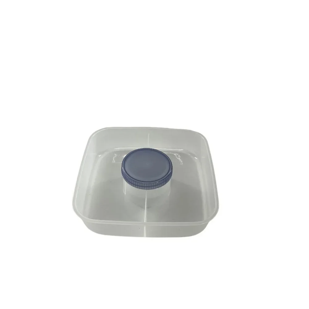 NWT 7 Piece Plastic Food Storage Container & Utensils